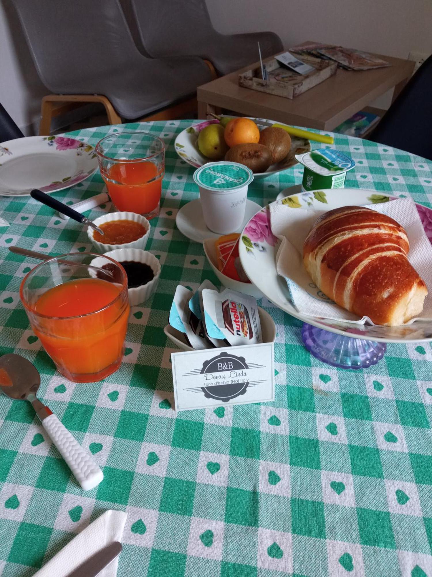Domus Linda B&B Форио Экстерьер фото