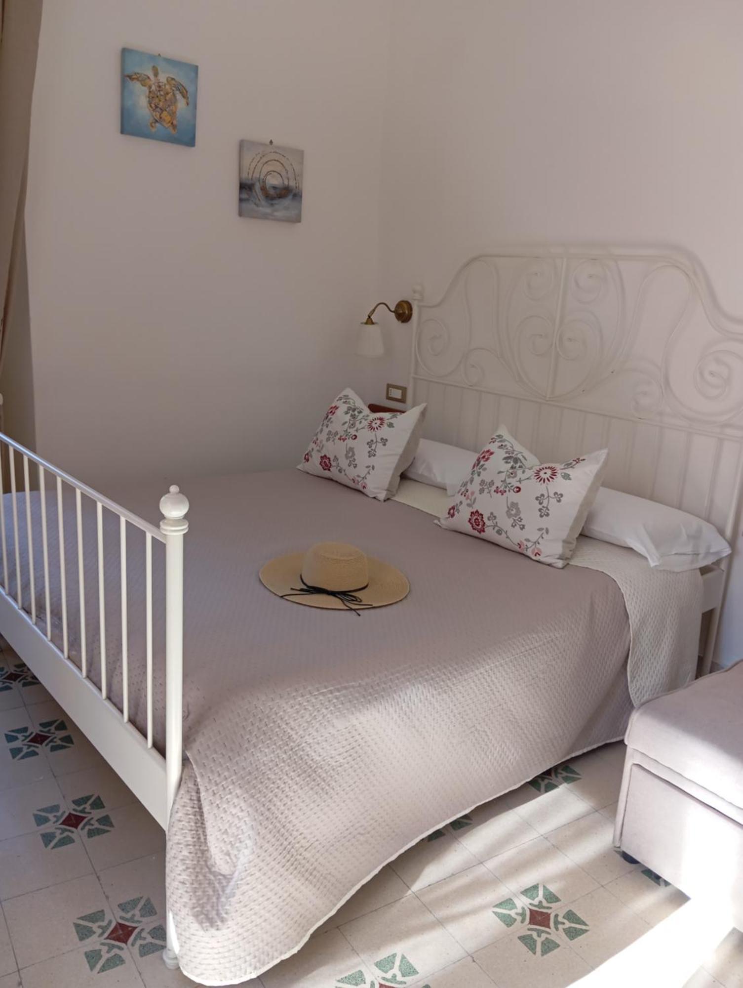 Domus Linda B&B Форио Экстерьер фото